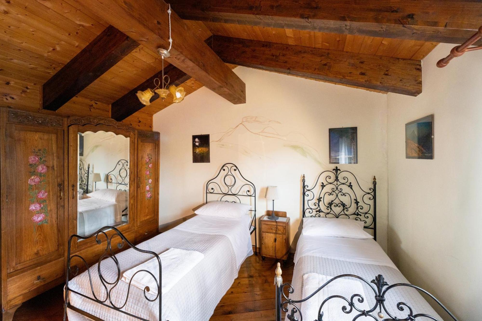 Palazzo Previtera Hotel Linguaglossa Phòng bức ảnh